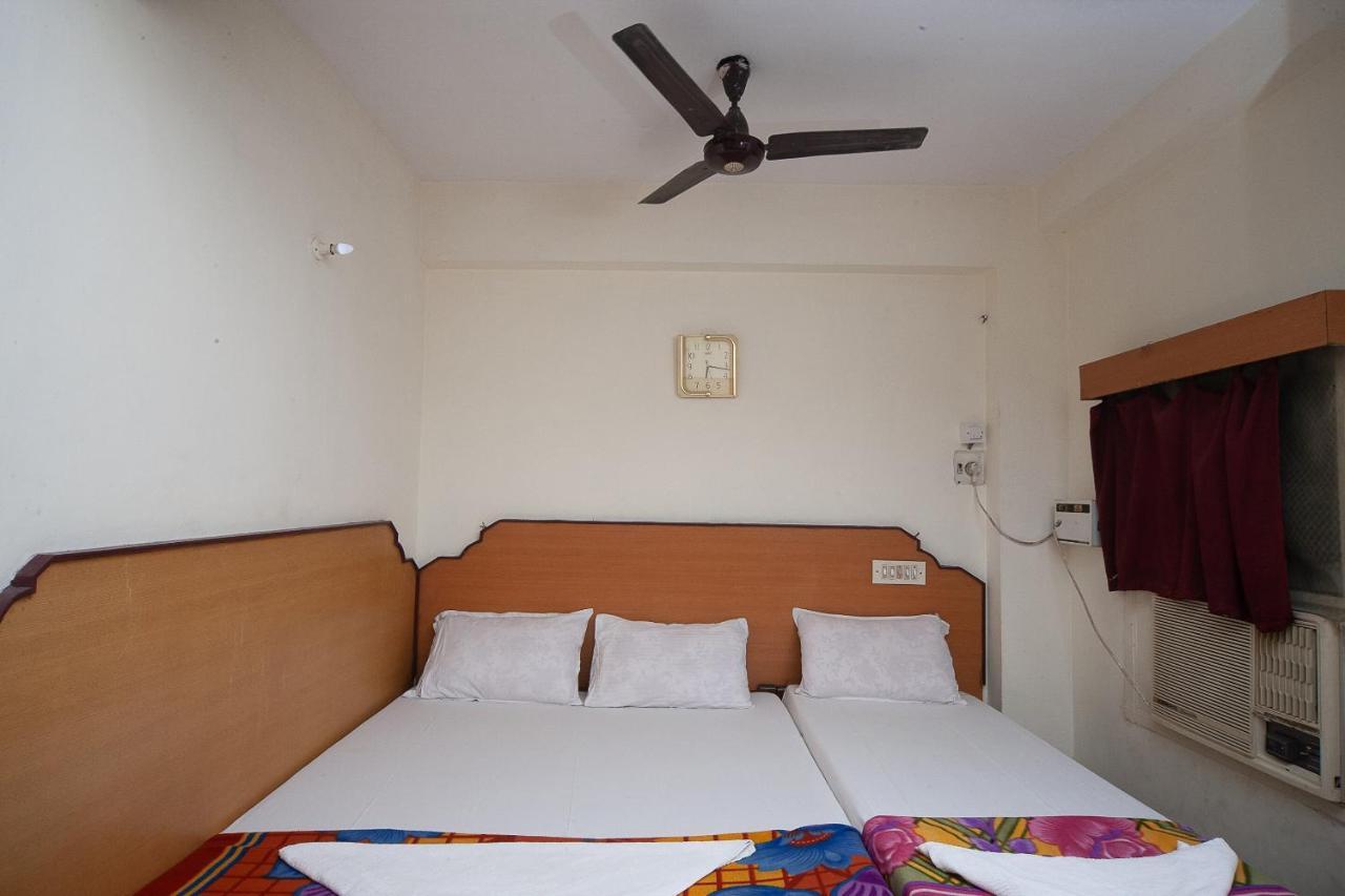 Spot On 38565 Hotel Surya Thiruvengadam St Chennai Bagian luar foto