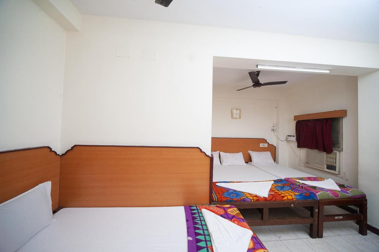 Spot On 38565 Hotel Surya Thiruvengadam St Chennai Bagian luar foto
